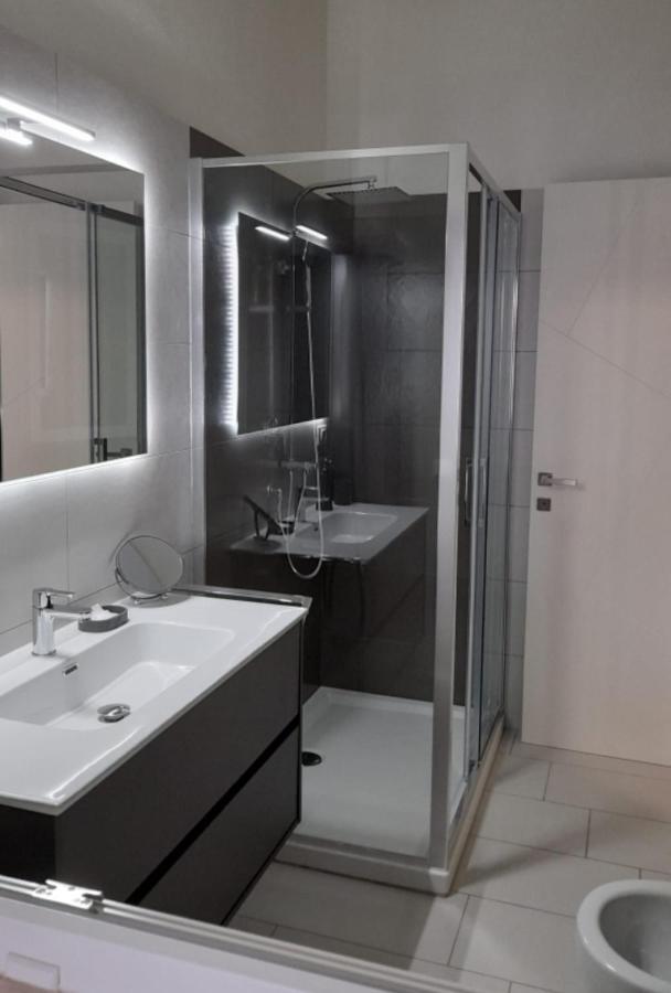 Suite Antonio Cagliari Luaran gambar