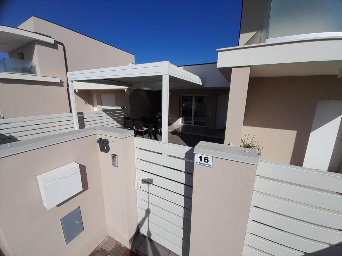Suite Antonio Cagliari Luaran gambar
