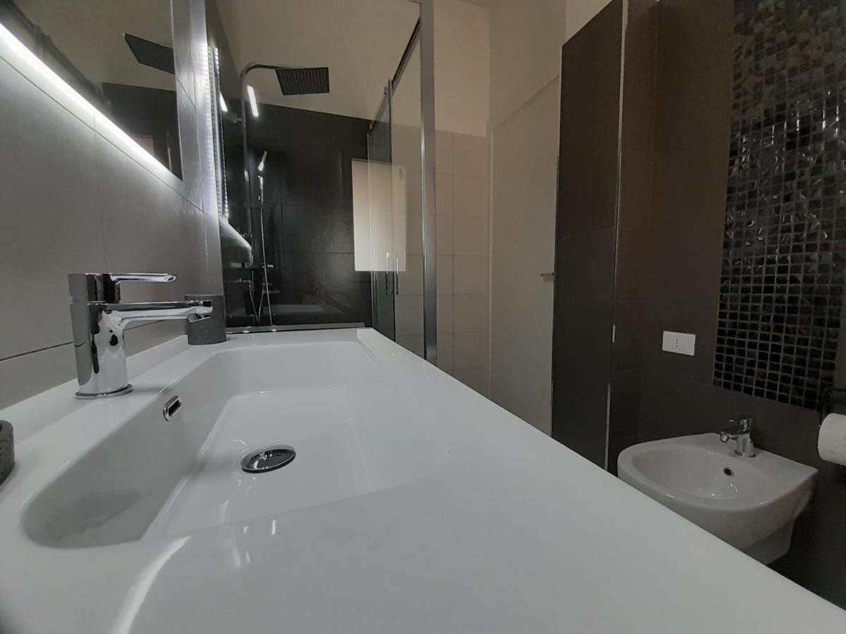 Suite Antonio Cagliari Luaran gambar